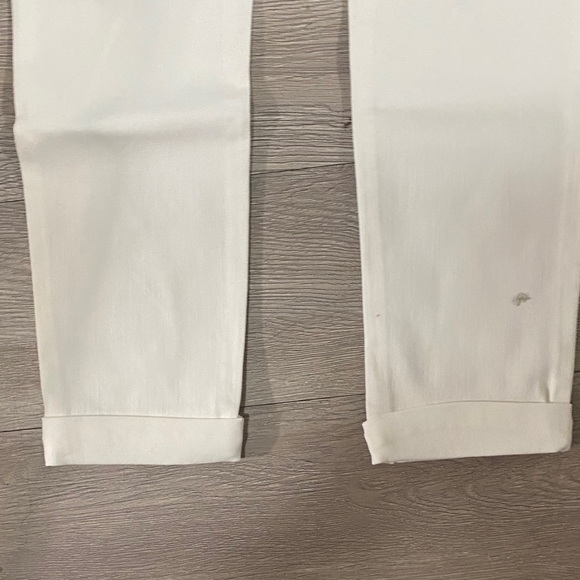 Risen Women's White Boyfriend Jeans - Picture 4 of 4